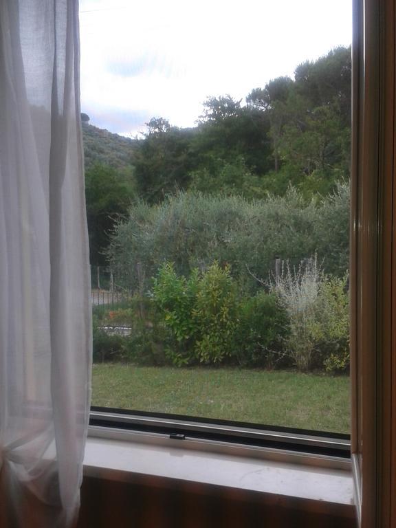 Il Rio Di Vorno Hotel คาปานโนริ ห้อง รูปภาพ