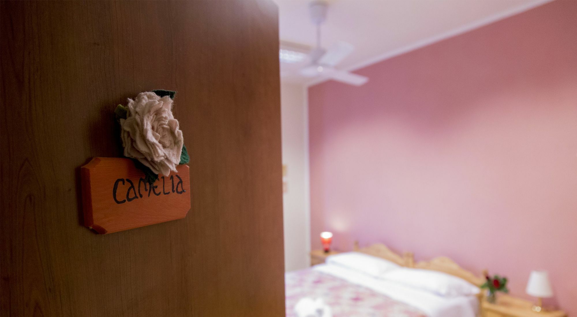 Il Rio Di Vorno Hotel คาปานโนริ ภายนอก รูปภาพ